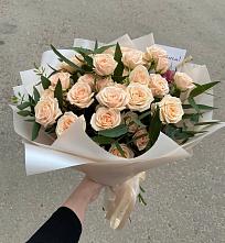 Букет Кремовые розы Латте в Артемовске