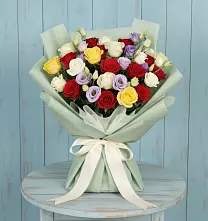 Букет Модная красотка в Артемовске Букет цветов из:  Розы в Артемовске