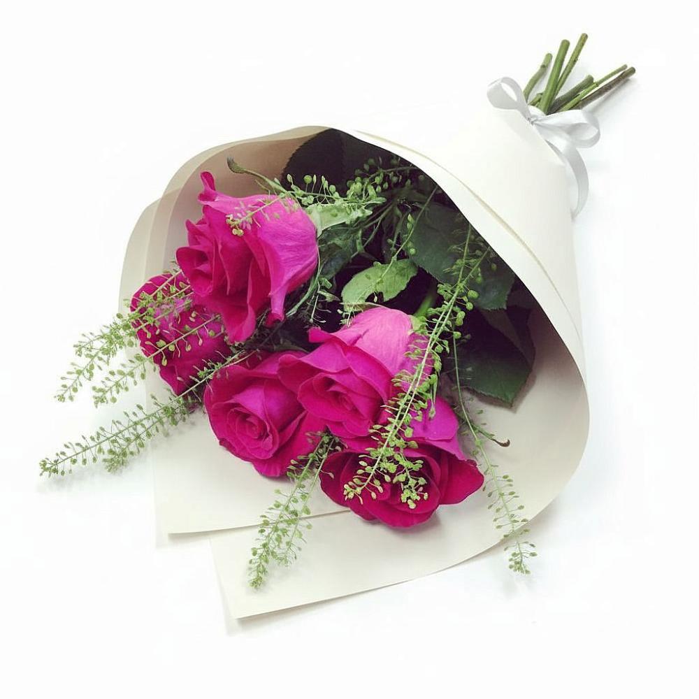 Букет ярко-розовый в Артемовске Букет цветов из: Розы в Артемовске