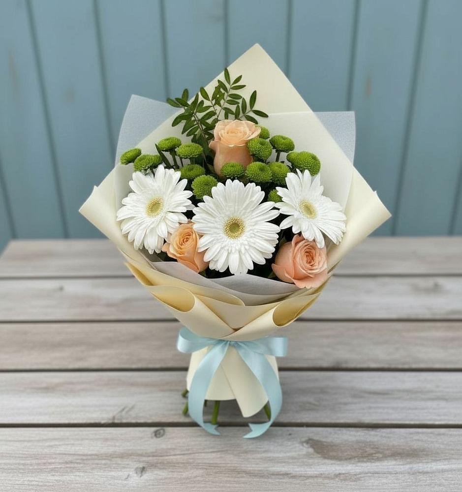 Букет герберы и розы в Артемовске Букет цветов из: Герберы, Розы и Хризантемы в Артемовске