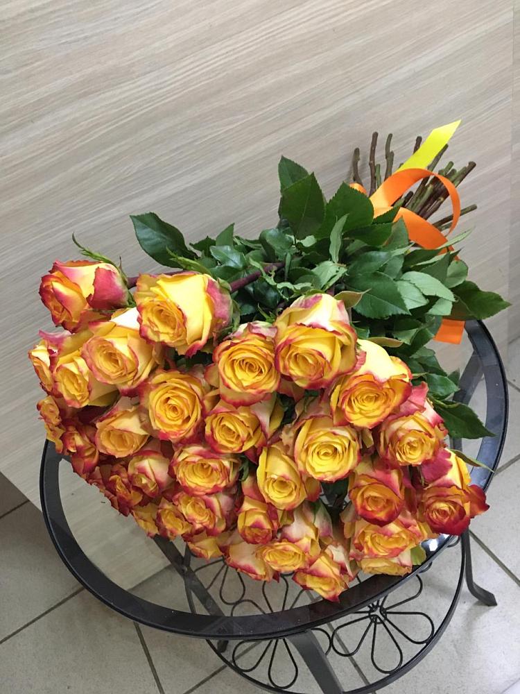 Желтые розы  в Артемовске Букет Желтые розы в Артемовске