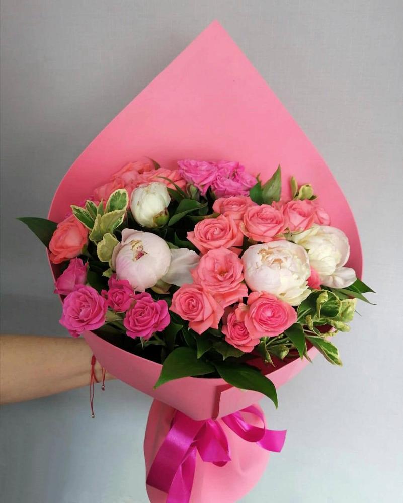 Букет Признание в любви в Артемовске Букет цветов из: Розы в Артемовске