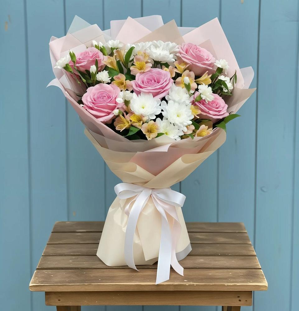 Букет французская меренга в Артемовске Букет цветов из: Гвоздики, Орхидеи и Розы в Артемовске